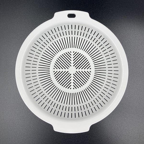 INOMATA Kitchen Plastic Vegetable Washing Strainer Colander White 20cm